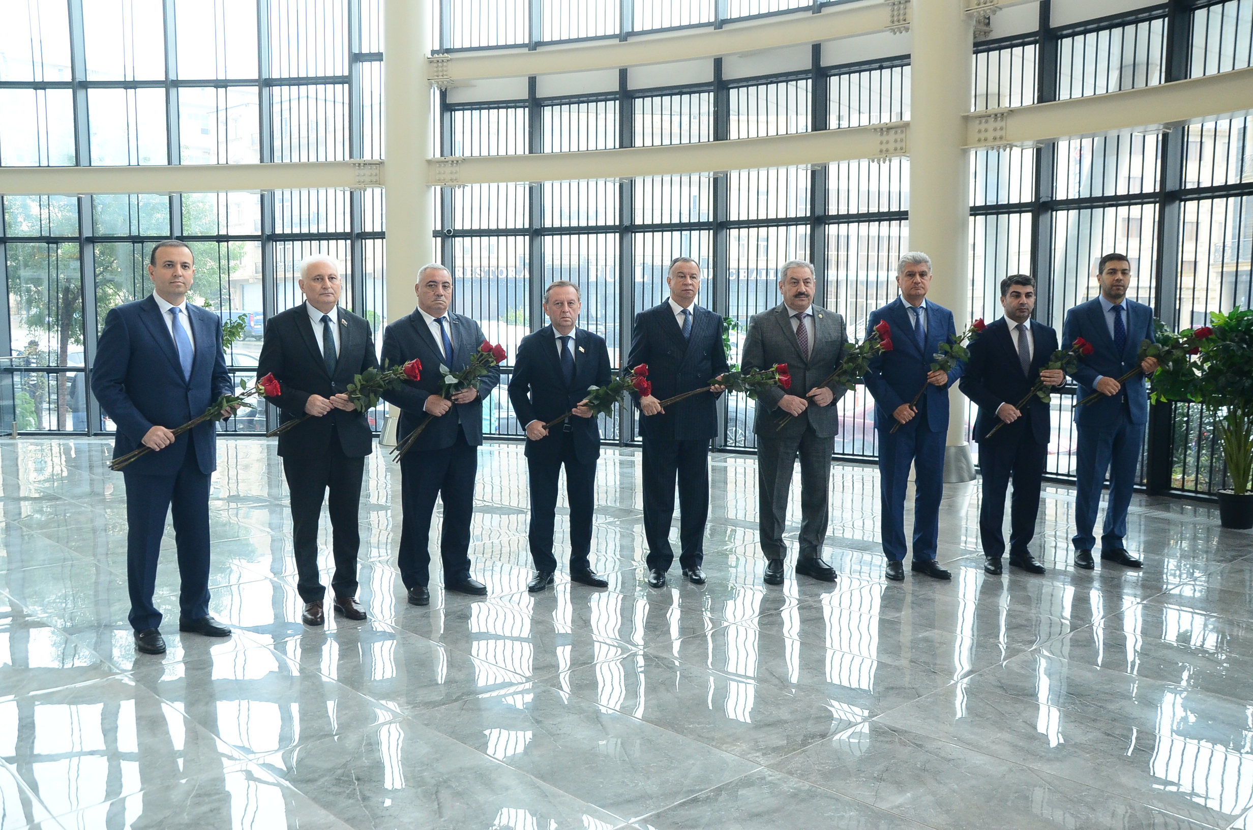 YAP Nərimanov rayon təşkilatı Prezident İlham Əliyevin VIII Qurultayda irəli sürdüyü məsələlərlə bağlı müşavirə keçirib