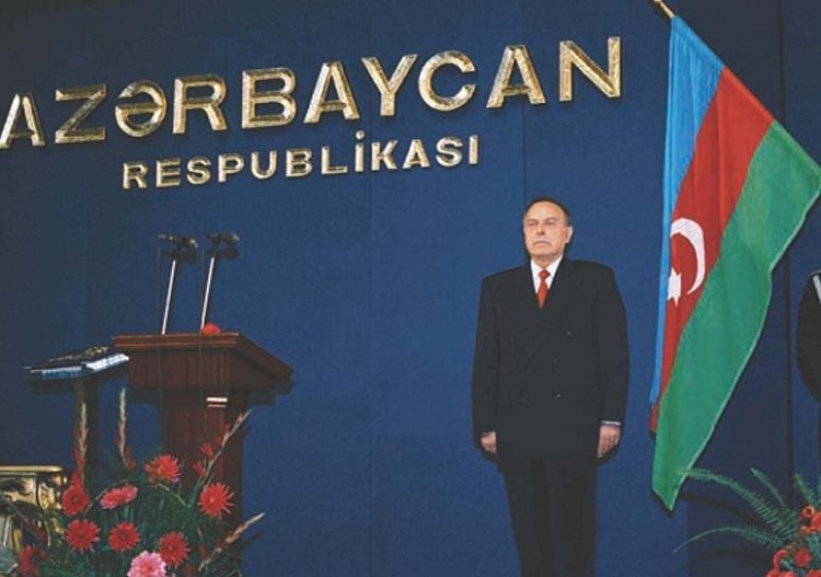 Ulu Öndər Heydər Əliyevin Prezident seçilməsi Azərbaycanın tarixində dönüş nöqtəsi oldu